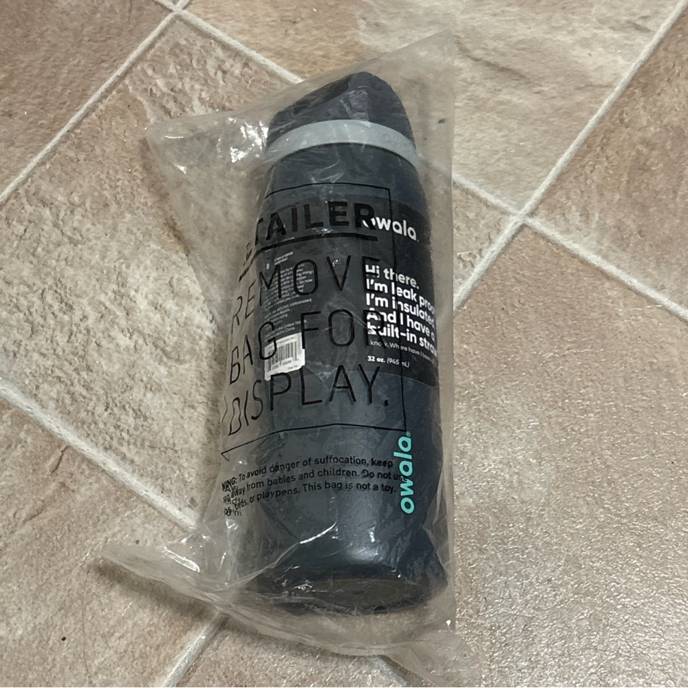 BNIB Owala Foggy Tide Limited Edition Color 32oz Water Bottle